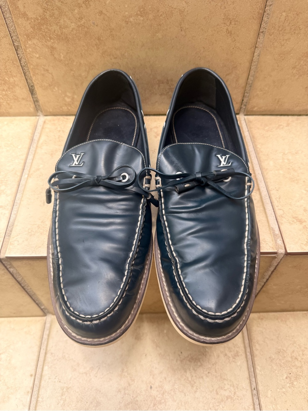 Louis Vuitton Men's Navy Blue Leather Moccasin Loafers with LV Hardware - Picture 1 of 10